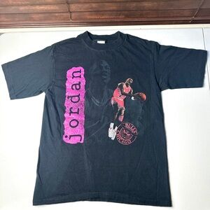 Vintage Rare Salem Michael Jordan #23 Chicago Bulls Jumpman Graphic Tee Size L
